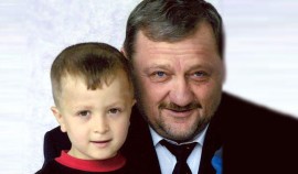 Глава ЧР: Сегодня исполняется 18 лет, как нет с нами моего дорогого племянника Турпал-Али Кадырова| грозный, чгтрк