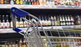 В Госдуме предложили выделять полку для продуктов с истекающим сроком годности