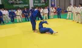 Мастера дзюдо и самбо провели открытую тренировку в Грозном в рамках марафона «Сила России»