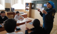 Чеченских школьников учат оказывать помощь пострадавшим при различных ЧС