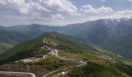 Для туристов курорта «Ведучи» запустили мобильное приложение для навигации и безопасности| грозный, чгтрк