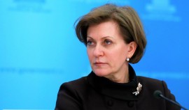 Роспотребнадзор: Наличие разных вакцин от COVID-19 дает врачам возможность выбора