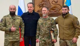 Губернатор Белгородской области наградил бойцов из ЧР за мужество и героизм| грозный, чгтрк