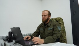 Центр «Воин-Ахмат» запускает курсы по пилотированию дронов для молодежи