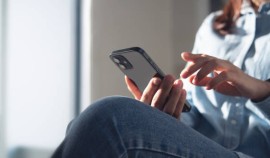 В национальном мессенджере МАХ запустили чат-бот «Правовой ассистент педагога»