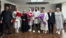 «Единая Россия» поздравила медицинских работников в ЧР с профессиональным праздником