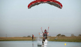 В соревнованиях по парашютному спорту в ЧР примут участие более 100 спортсменов