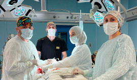 В Республиканском онкологическом диспансере успешно прооперировали пациентку с крупной атеромой