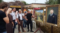 В Грозном прошла передвижная выставка "Герои, живущие вечно"