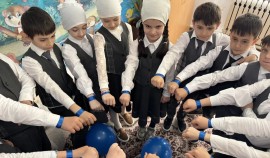 Чеченская Республика присоединилась к акции «Зажги синим» в поддержку людей с аутизмом| грозный, чгтрк