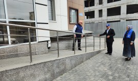 «Партийный десант» проверил условия доступности городской и социальной инфраструктуры в ЧР| грозный, чгтрк