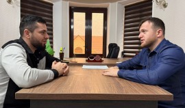 Депутат Парламента ЧР посетил школу искусств в городе Шали