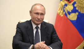 Владимир Путин поручил со следующей недели начать массовую вакцинацию от коронавируса