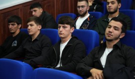 Студентам рассказали о традициях чеченского гостеприимства| грозный, чгтрк
