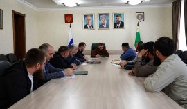 Хож-Бауди Дааев провел рабочее совещание с руководителями подрядных организаций