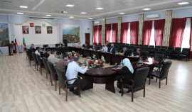 В Министерстве финансов ЧР обсудили увеличение безналичного оборота