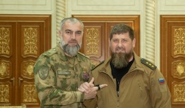 Глава ЧР поздравил Шарипа Делимханова с присвоением высшего офицерского звания генерал-лейтенанта