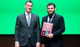 Рамзан Кадыров поздравил Ибрагима Закриева с званием 
