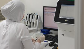 Адам Алханов посетил обновлённую поликлинику Урус-Мартановской ЦРБ