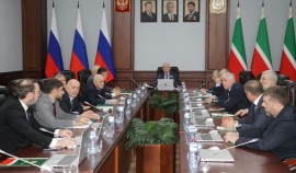 На 100-м заседании Совета Парламента Чеченской Республики рассмотрено 24 вопроса