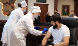 В Чеченской Республике проходит ежегодная прививочная капания против гриппа| грозный, чгтрк