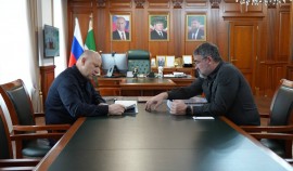 Галас Таймасханов и Муслим Зайпуллаев обсудили развитие строительной отрасли Чеченской Республики