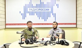 Врач ОМОН «АХМАТ-1» рассказал радиослушателям о своей службе