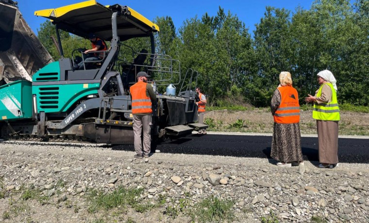 В ЧР состоялся пресс-тур на региональную дорогу Гойты–Алхазурово в рамках реализации нацпроекта