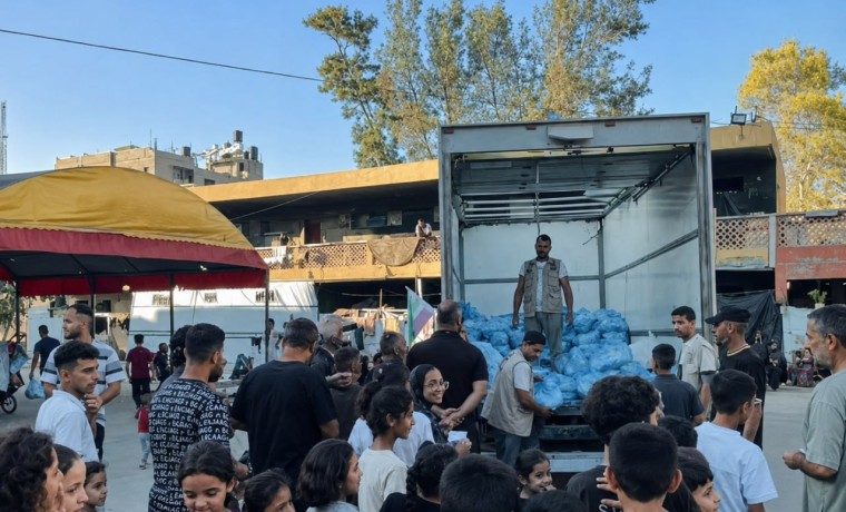 В четырех лагерях переселенцев в Газе прошла очередная выдача гумпомощи от РОФ им. А.-Х. Кадырова