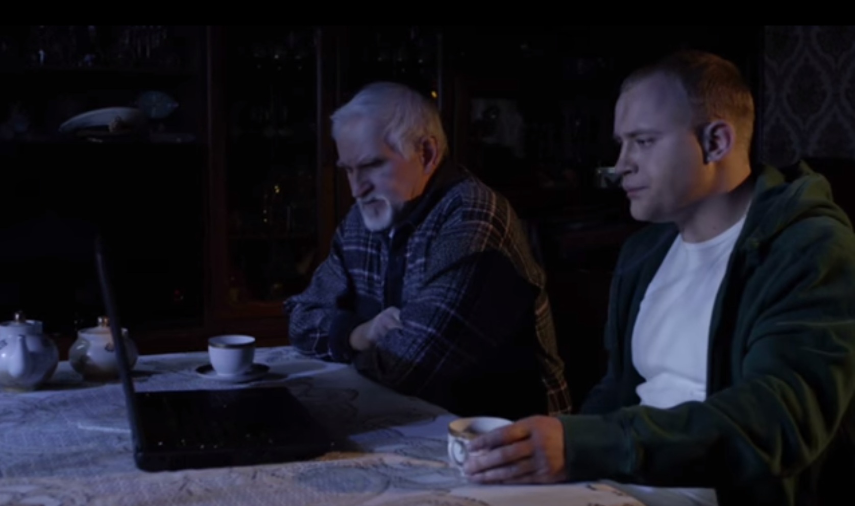 Телеканал RT опубликовал ролик с альтернативным развитием событий в Крыму