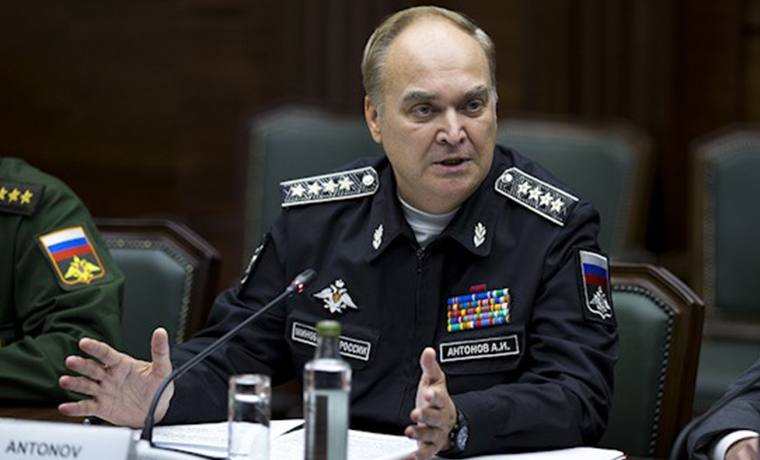 Главы Минобороны стран ШОС договорились бороться с тремя «силами зла» в мире