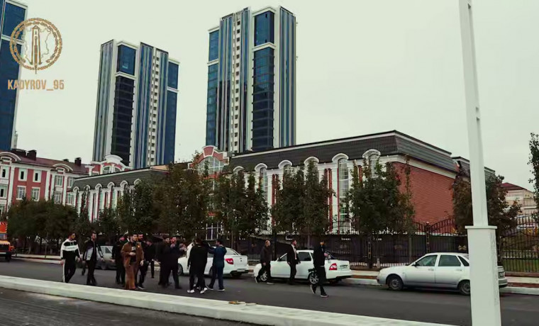 Рамзан Кадыров проинспектировал ход реконструкции улицы им. А. Шерипова