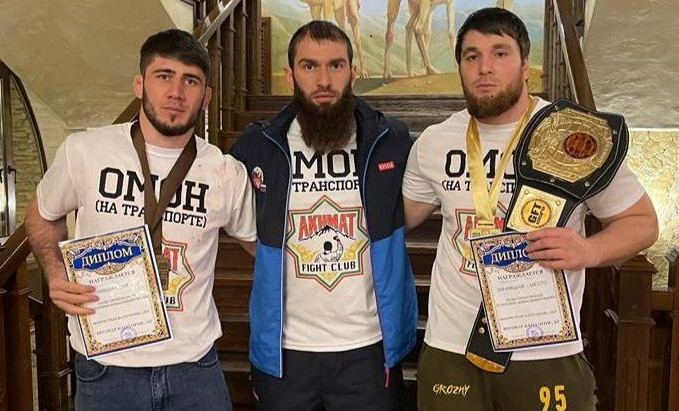 Сотрудники ОМОН ЧР заняли призовые места в турнире по смешанным единоборствам в Кисловодске