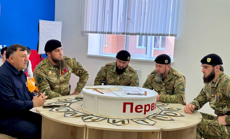 Сотрудники ОМОН «АХМАТ-Грозный» приняли участие во Всероссийской акции «Поколения помнят»