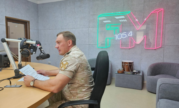 Военнослужащий ОГВ принял участие в эфире ко Дню физкультурника на радио «Грозный»