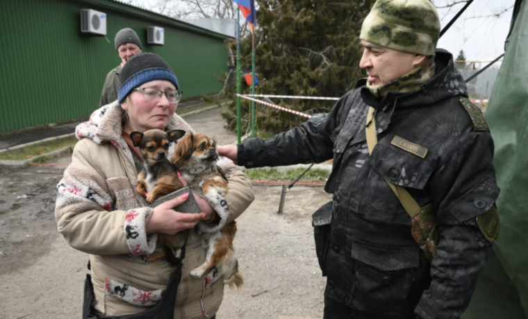 ВС России объявили о режиме тишины и открытии гумкоридоров из Киева, Мариуполя, Харькова и Сум